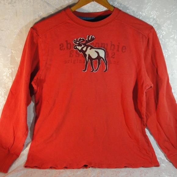 abercrombie kids Other - Abercrombie red boys medium long sleeve top